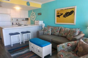 Treasure Island 1BR Beach condo with Gulf View, St Pete Beach
